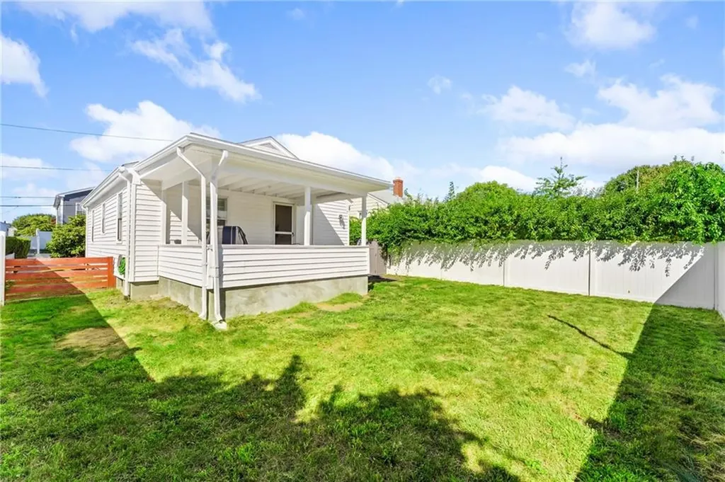 78 Kentland Avenue Providence RI 02904