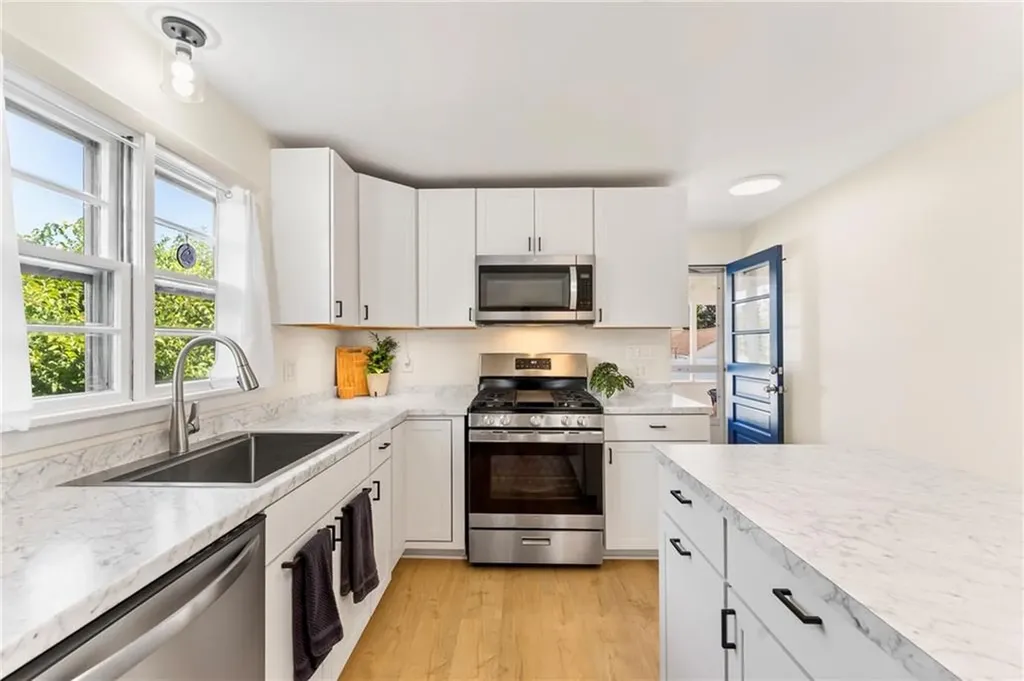 78 Kentland Avenue Providence RI 02904