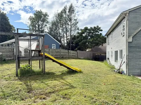 13 Willow Road Smithfield RI 02828