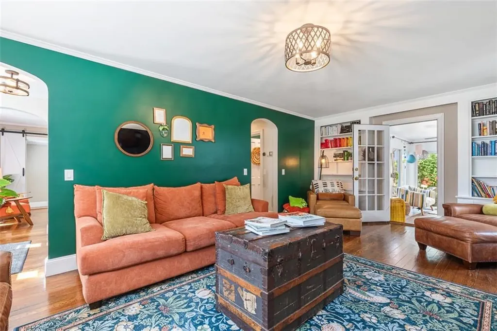 102 Betsey Williams Drive Cranston RI 02905