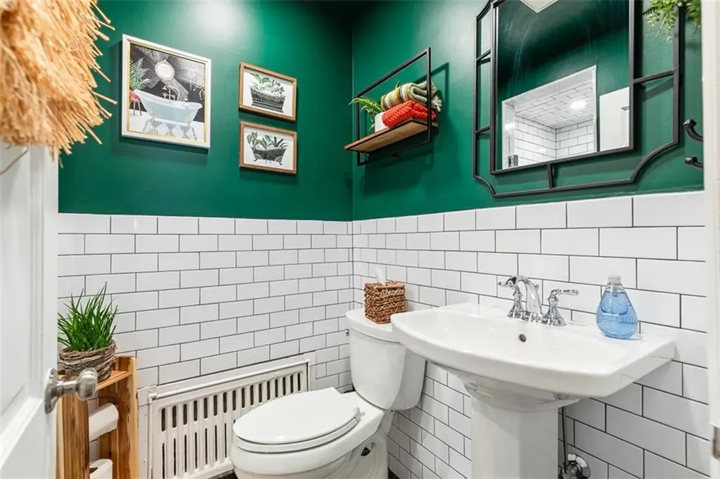 102 Betsey Williams Drive Cranston RI 02905