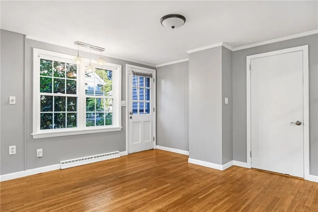 23 Sarah Street Providence RI 02906
