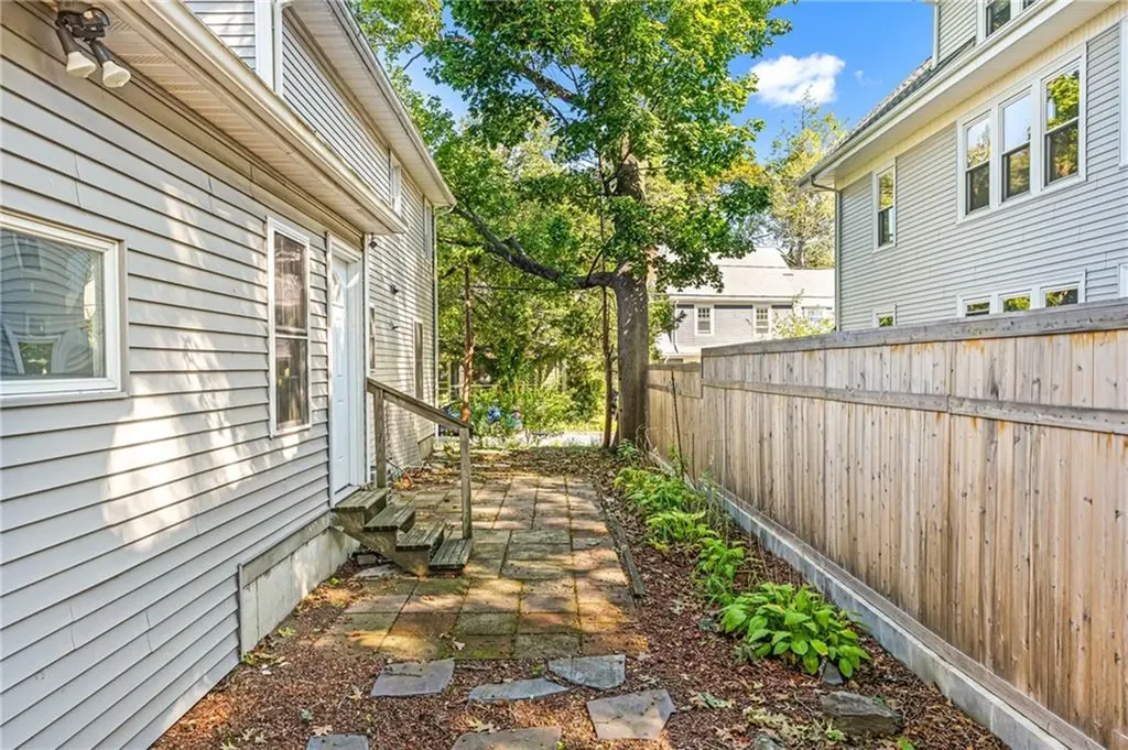 23 Sarah Street Providence RI 02906