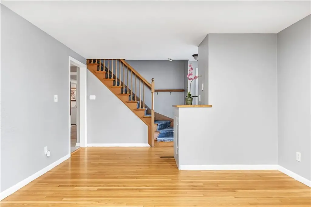 23 Sarah Street Providence RI 02906