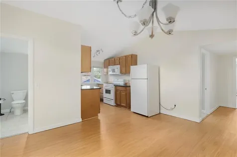 210 Wardlaw Avenue Providence RI 02908