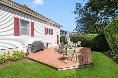 210 Wardlaw Avenue Providence RI 02908