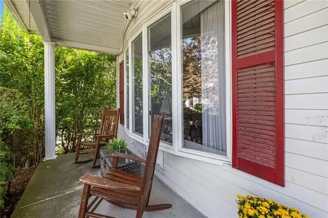 210 Wardlaw Avenue Providence RI 02908