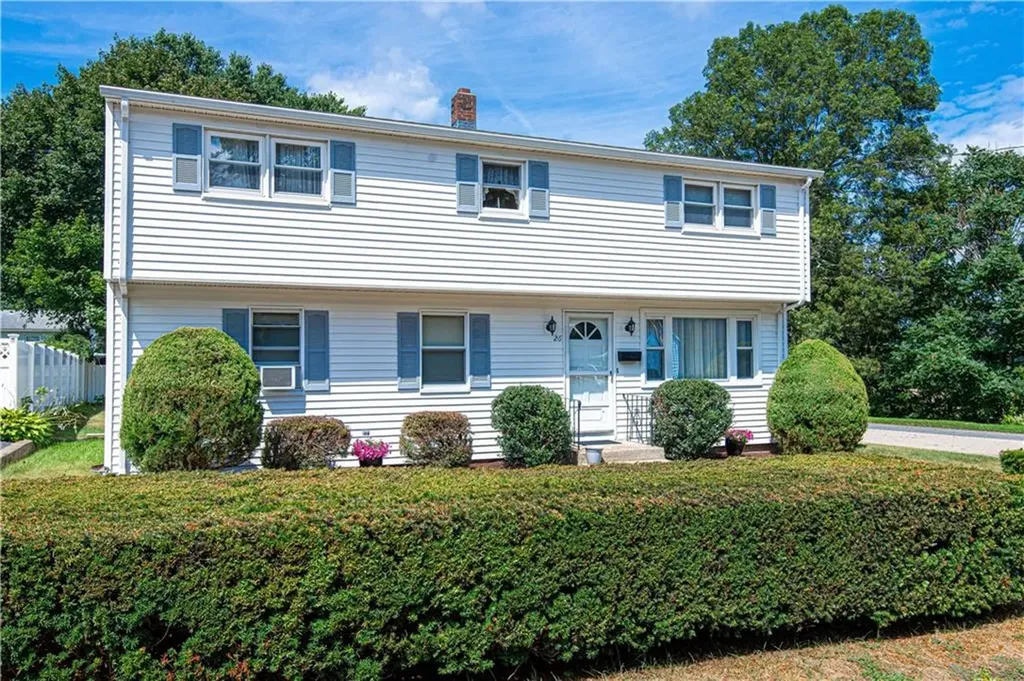 26 Anderson Avenue Coventry RI 02816