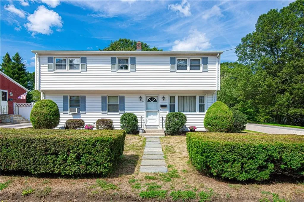 26 Anderson Avenue Coventry RI 02816