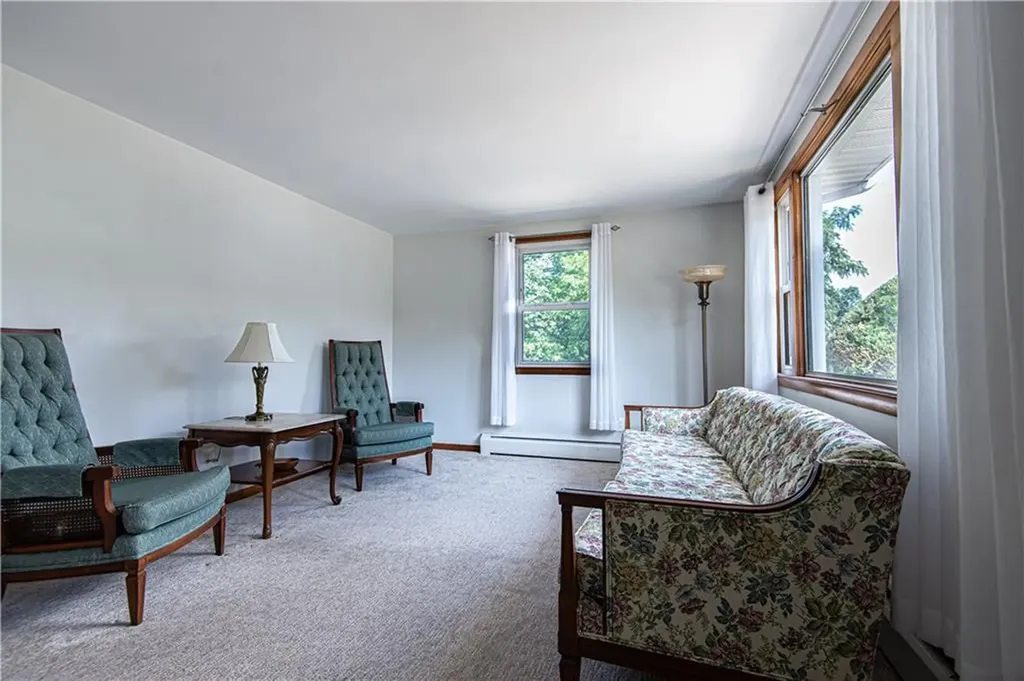 26 Anderson Avenue Coventry RI 02816