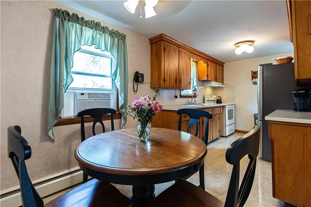 26 Anderson Avenue Coventry RI 02816