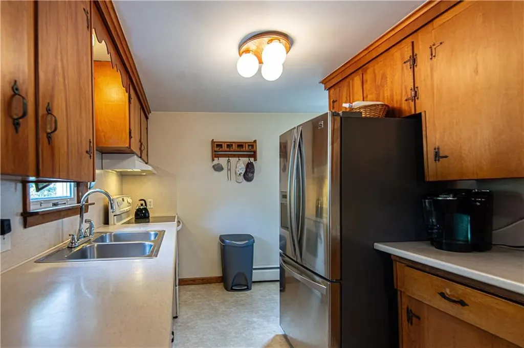 26 Anderson Avenue Coventry RI 02816