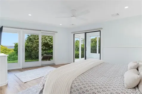 117 Indian Avenue Portsmouth RI 02871