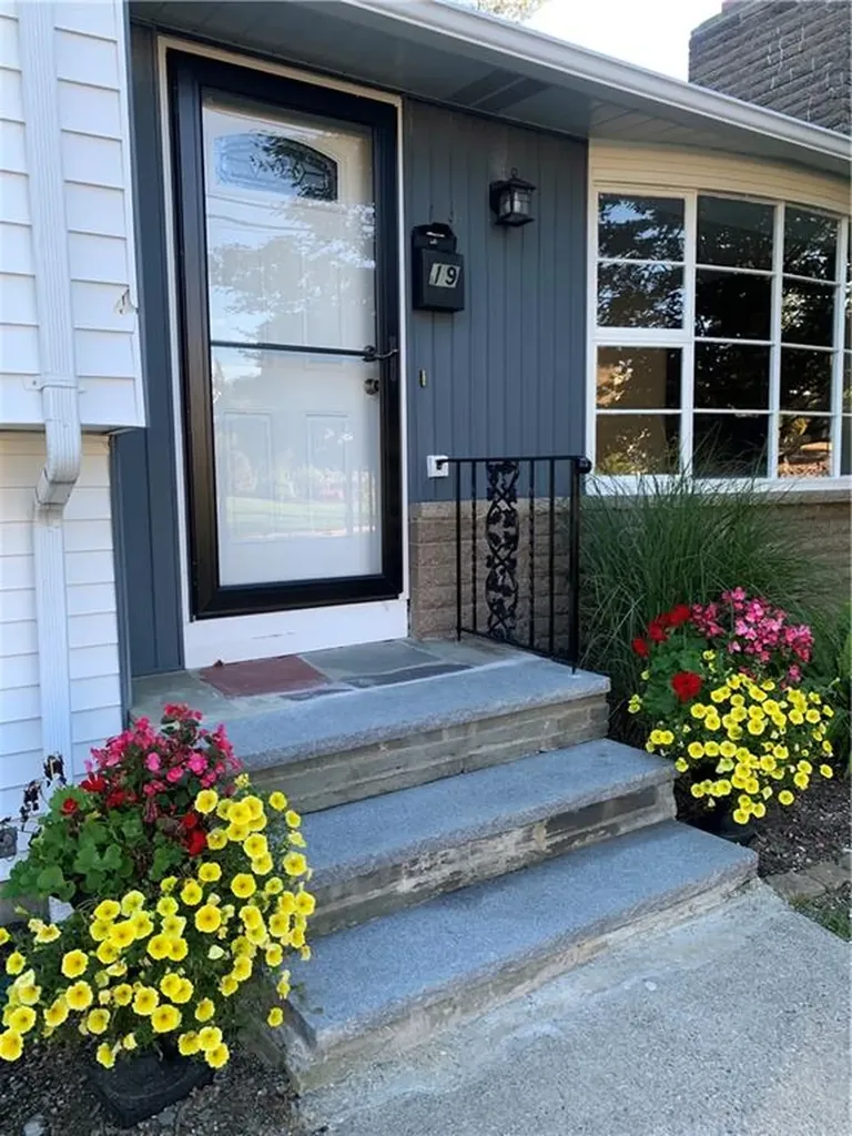 19 Fisher Street North Providence RI 02911