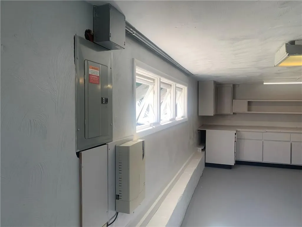 19 Fisher Street North Providence RI 02911