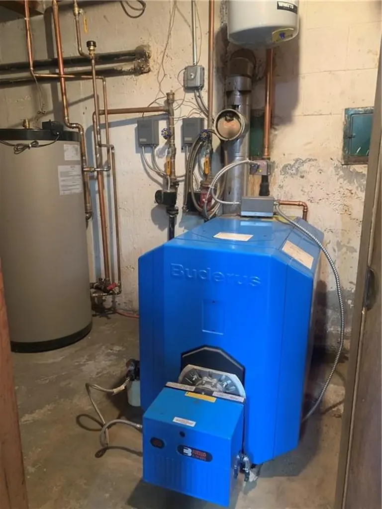 19 Fisher Street North Providence RI 02911