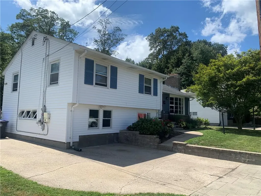 19 Fisher Street North Providence RI 02911