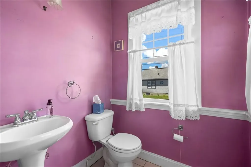 53 Wampanoag Trail East Providence RI 02915