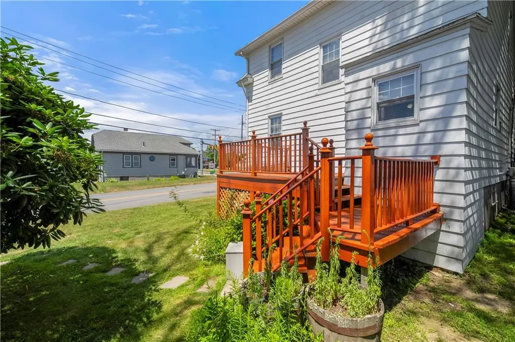 53 Wampanoag Trail East Providence RI 02915