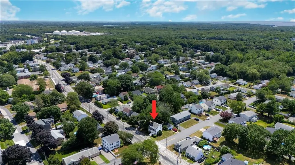 53 Wampanoag Trail East Providence RI 02915