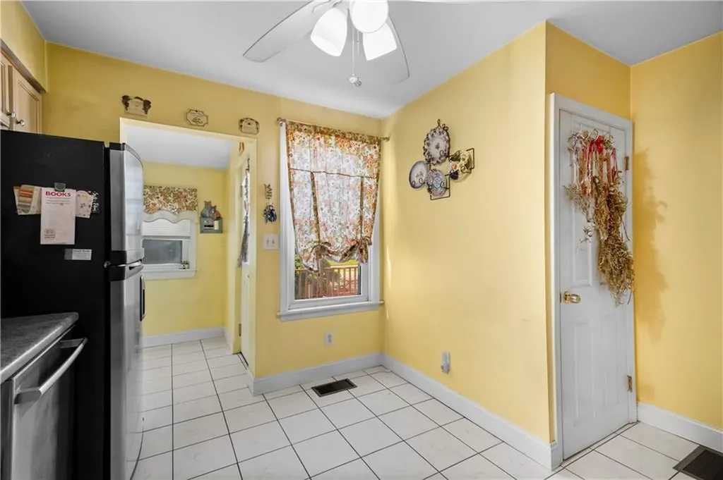 53 Wampanoag Trail East Providence RI 02915