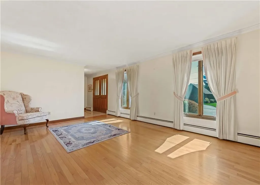23 Sorrell Road North Providence RI 02904