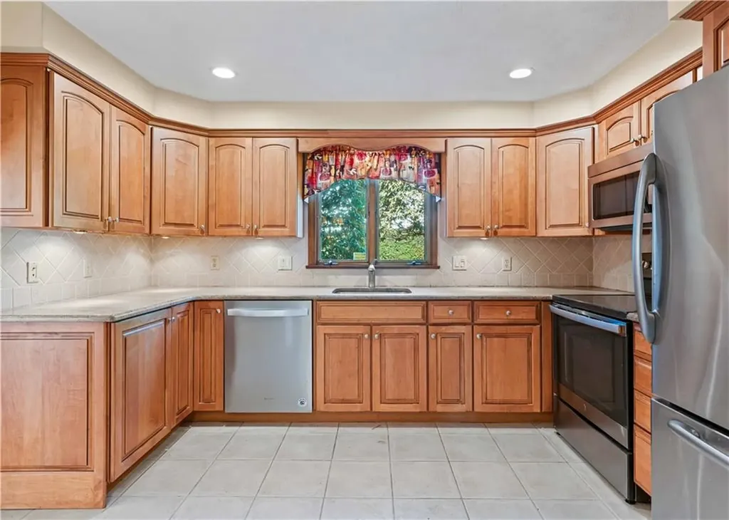 23 Sorrell Road North Providence RI 02904