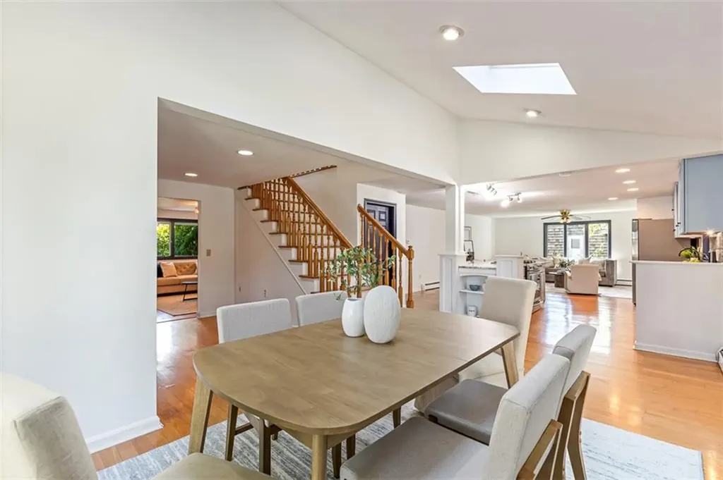 22 Mayfield Road Barrington RI 02806