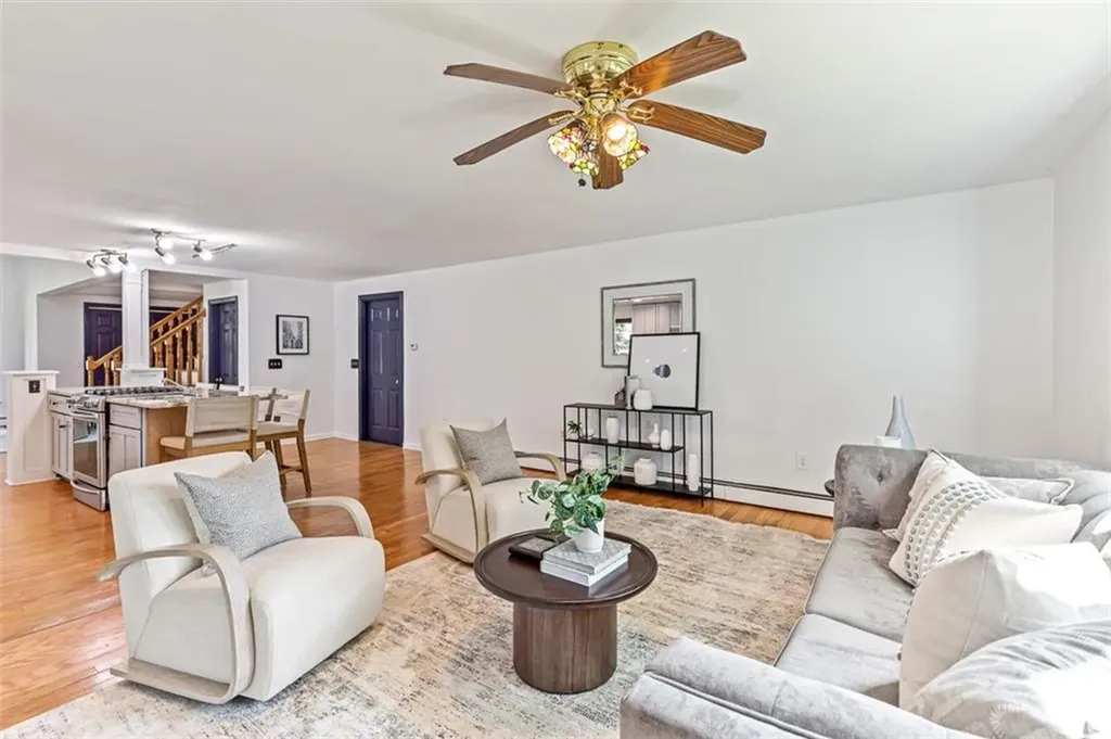 22 Mayfield Road Barrington RI 02806