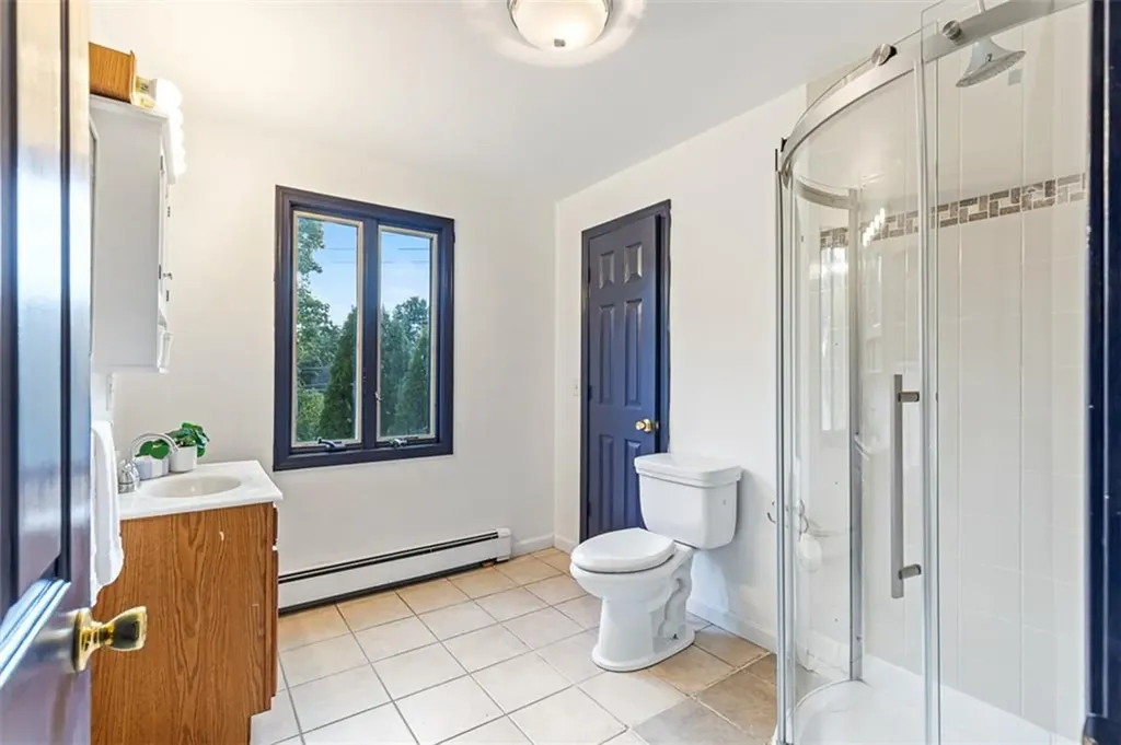 22 Mayfield Road Barrington RI 02806