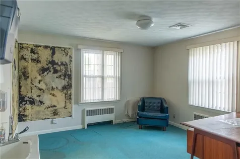 5393 Post Road East Greenwich RI 02818