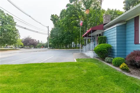 5393 Post Road East Greenwich RI 02818