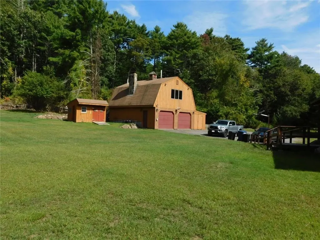 353 Summit Road Exeter RI 02822