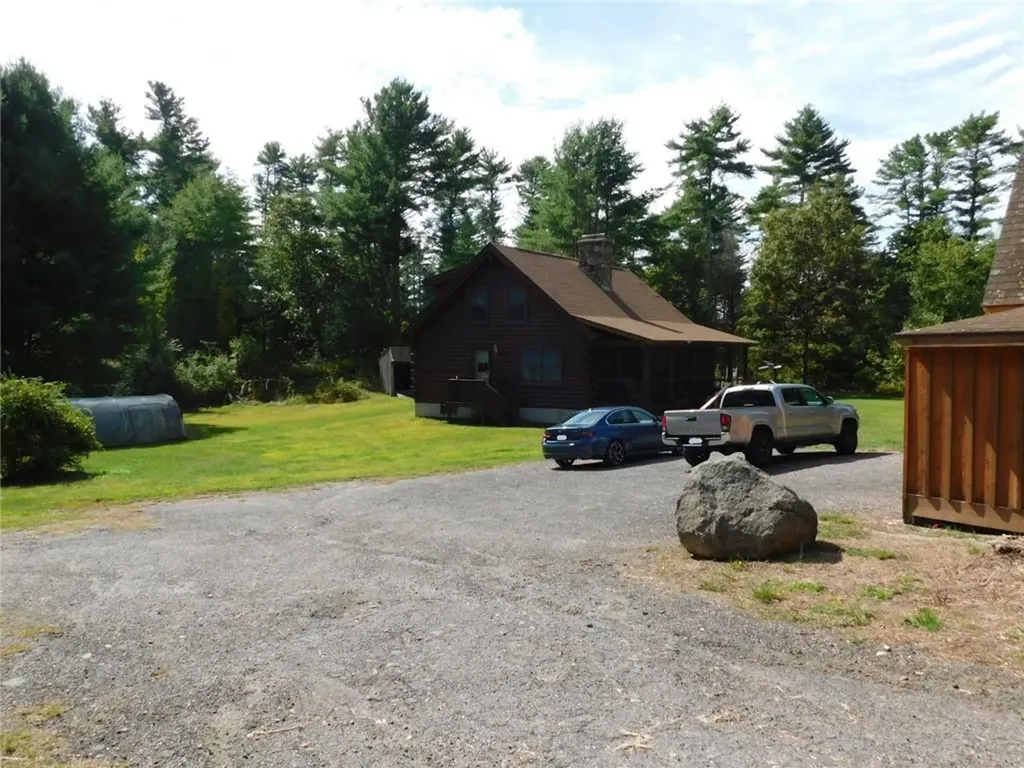 353 Summit Road Exeter RI 02822