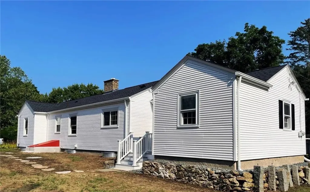 237 Sneech Pond Road Cumberland RI 02864