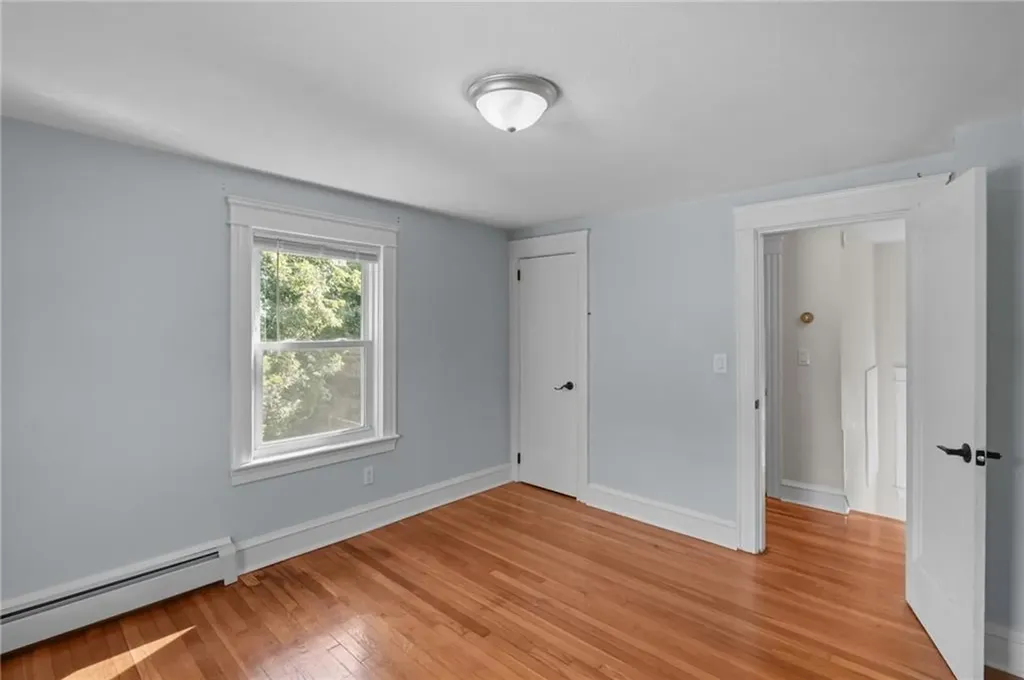 108 Pleasant View Road Warwick RI 02888