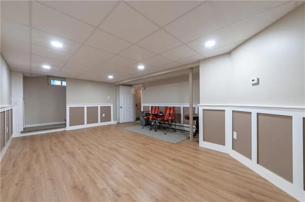 185 Hunts Avenue Pawtucket RI 02861