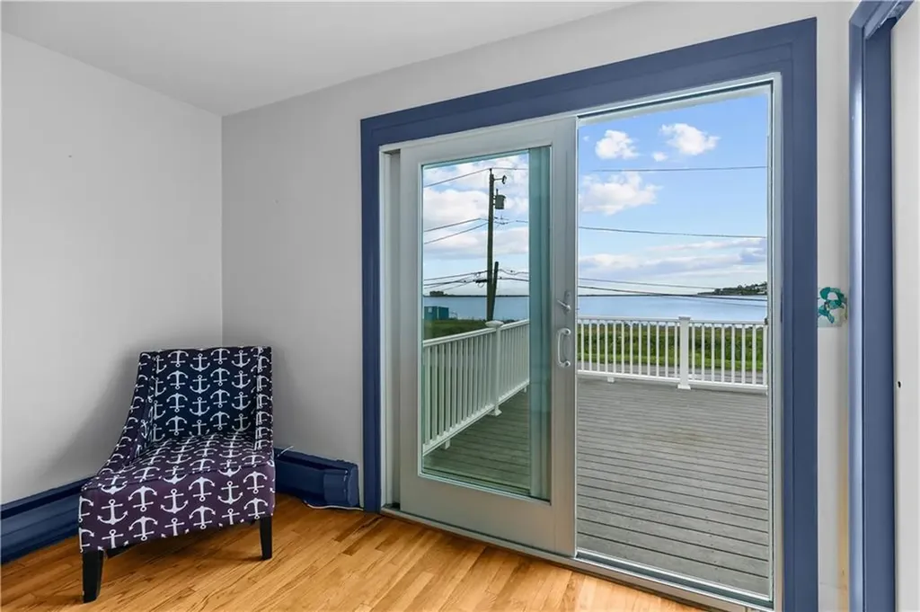 78 Ellery Road Newport RI 02840
