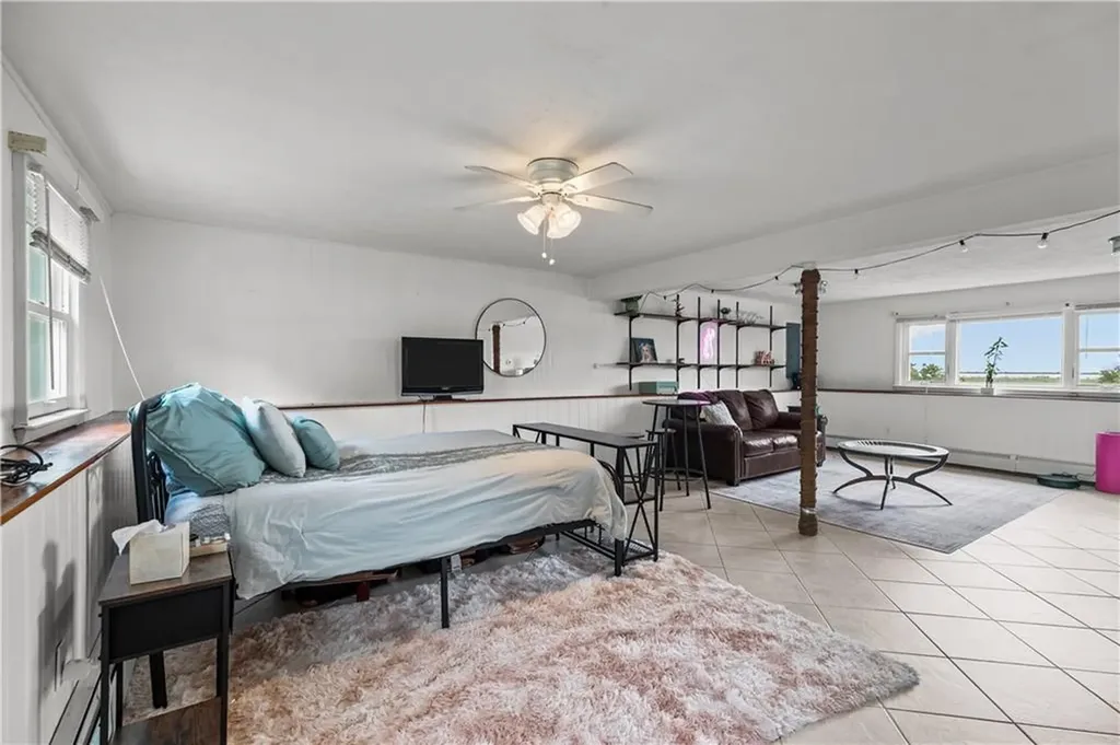 78 Ellery Road Newport RI 02840