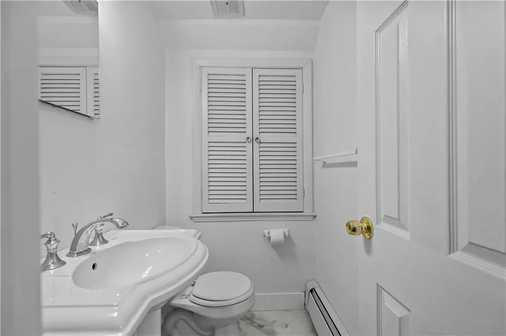 78 Ellery Road Newport RI 02840