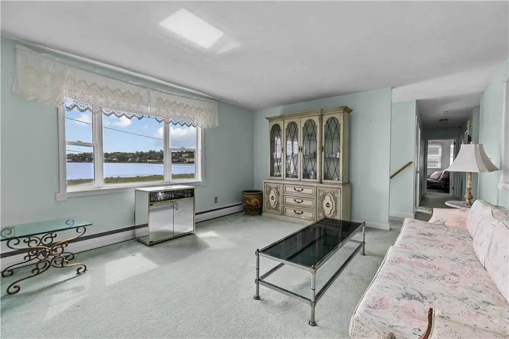 78 Ellery Road Newport RI 02840