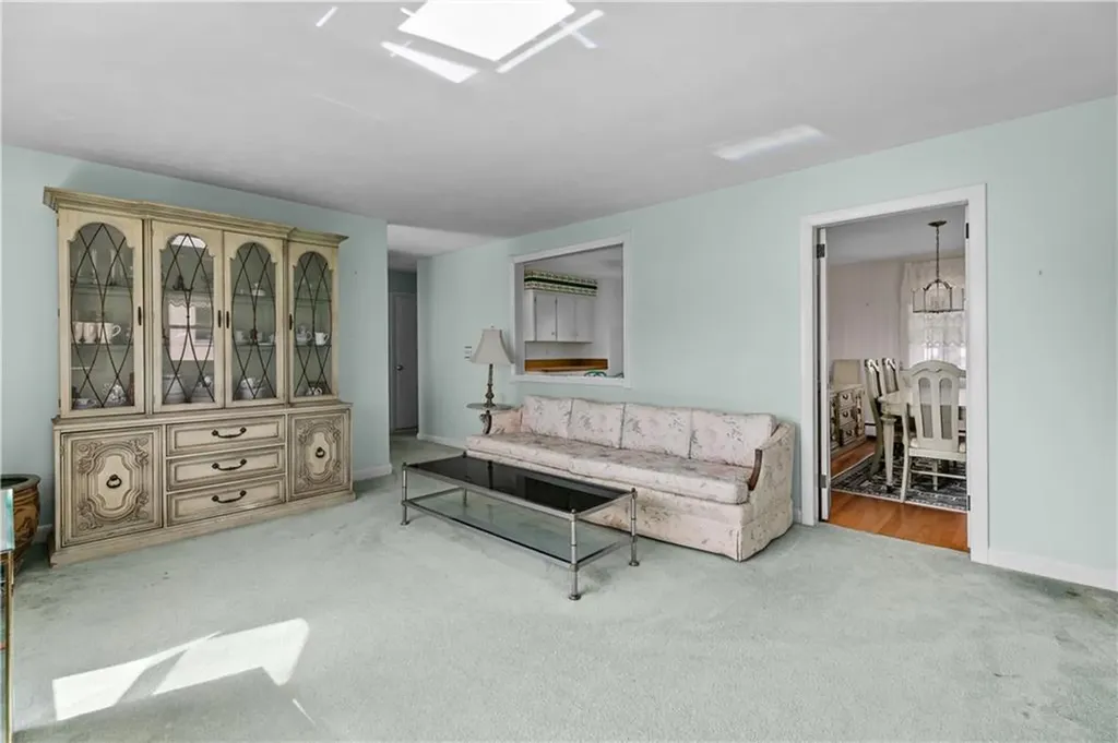 78 Ellery Road Newport RI 02840