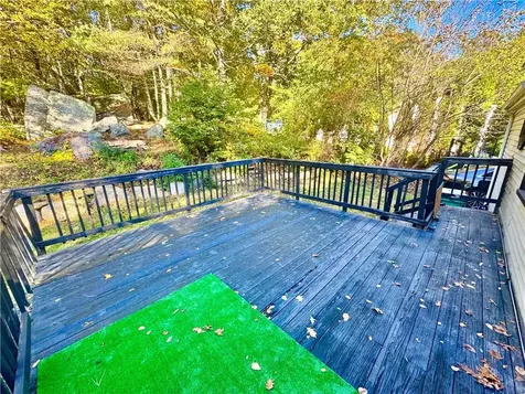 198 Colvintown Road Coventry RI 02906