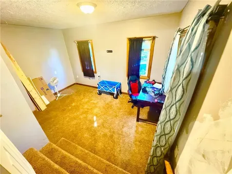 198 Colvintown Road Coventry RI 02906