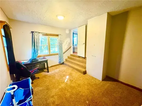 198 Colvintown Road Coventry RI 02906