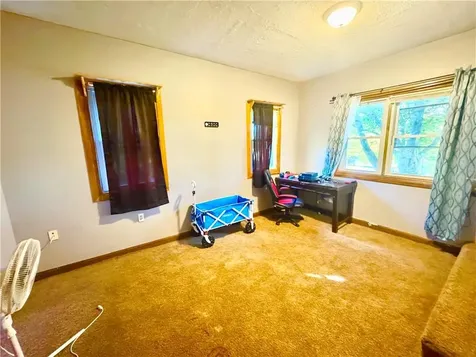 198 Colvintown Road Coventry RI 02906