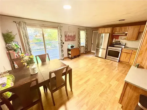 198 Colvintown Road Coventry RI 02906