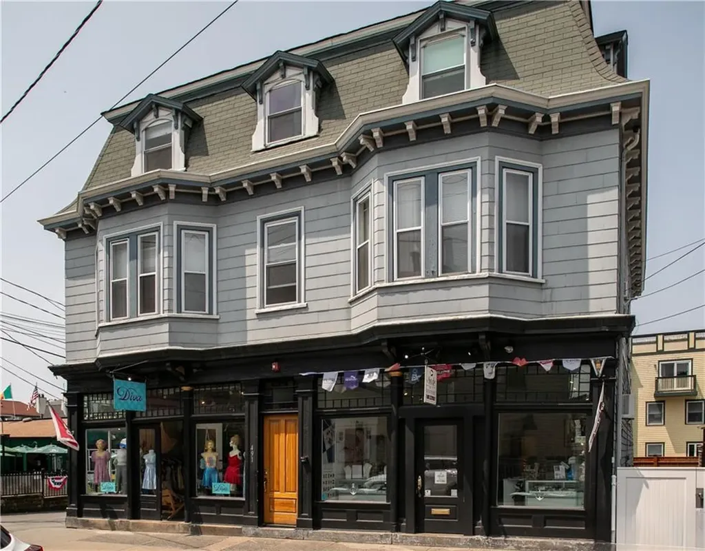 491 493 Thames Street Newport RI 02840