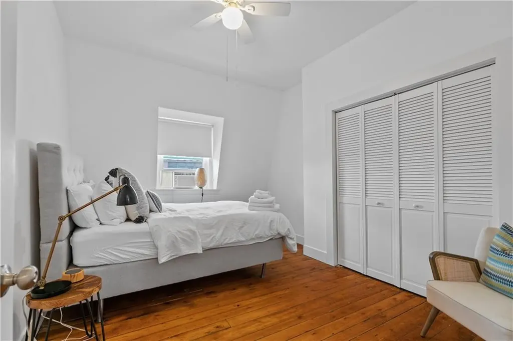 491 493 Thames Street Newport RI 02840