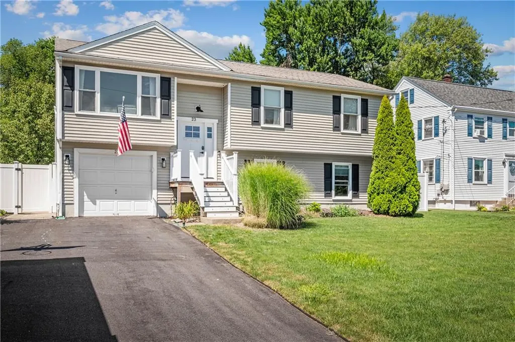 23 Carlson Drive Cumberland RI 02864
